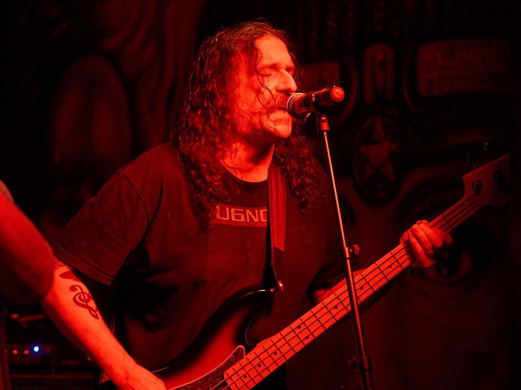 Live – Brian